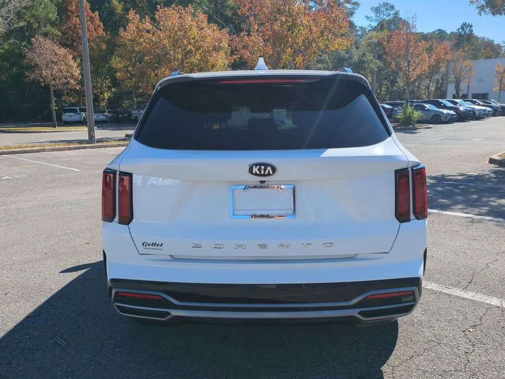Used 2021 Kia Sorento S image 6
