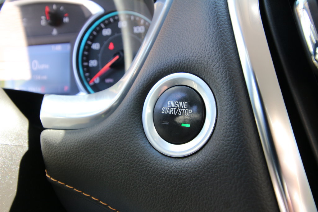 Used 2021 Chevrolet Traverse LT FWD image 18