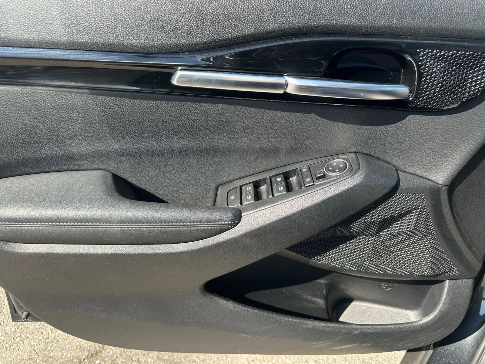 Used 2025 Kia Seltos S image 18