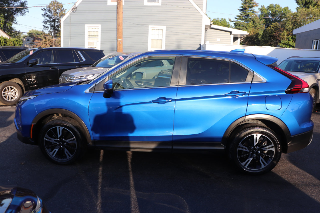 Used 2024 Mitsubishi Eclipse Cross SE image 2
