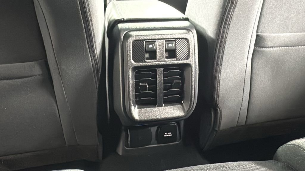 Used 2025 Ford Bronco Big Bend image 38