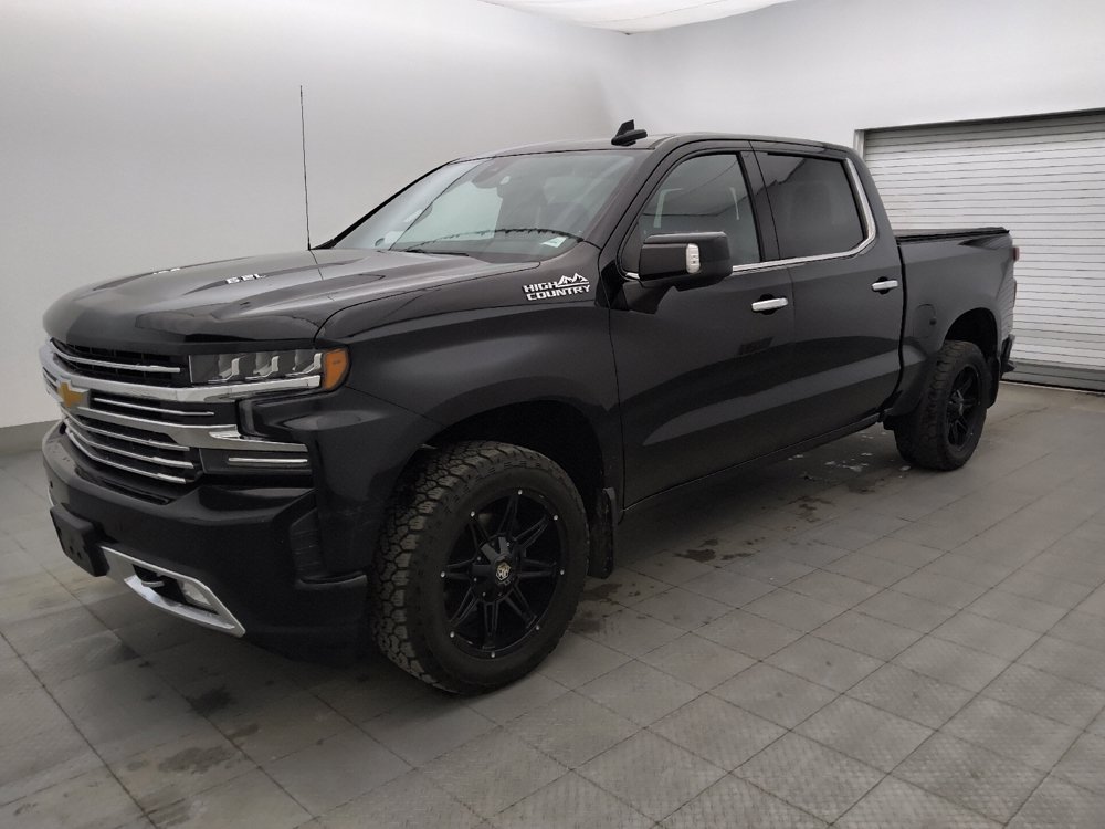 Used 2019 Chevrolet Silverado 1500 High Country w/ Technology Package AWD/4WD image 2