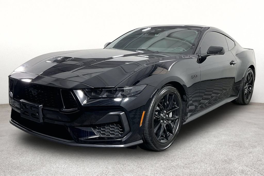 Used 2025 Ford Mustang GT Premium RWD image 13