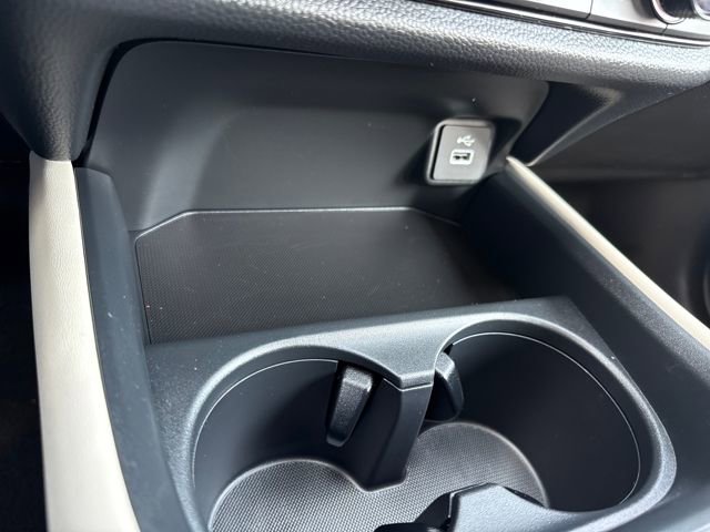 Certified 2023 Honda HR-V LX image 31