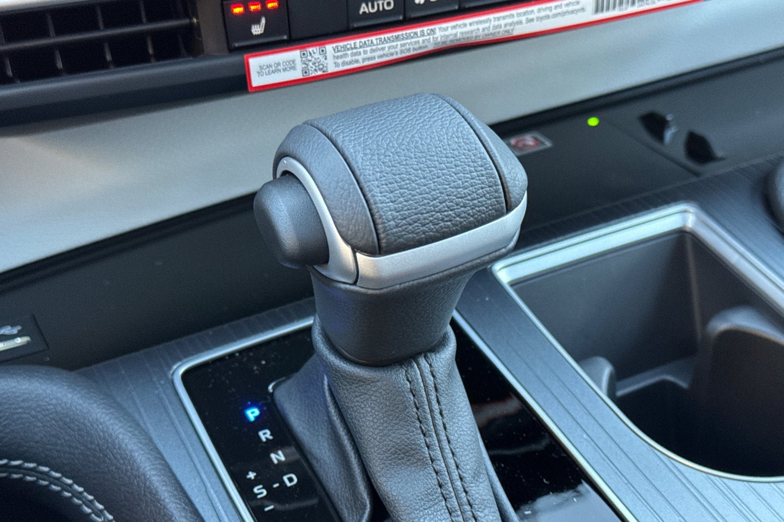 New 2026 Toyota Sienna XLE FWD image 23