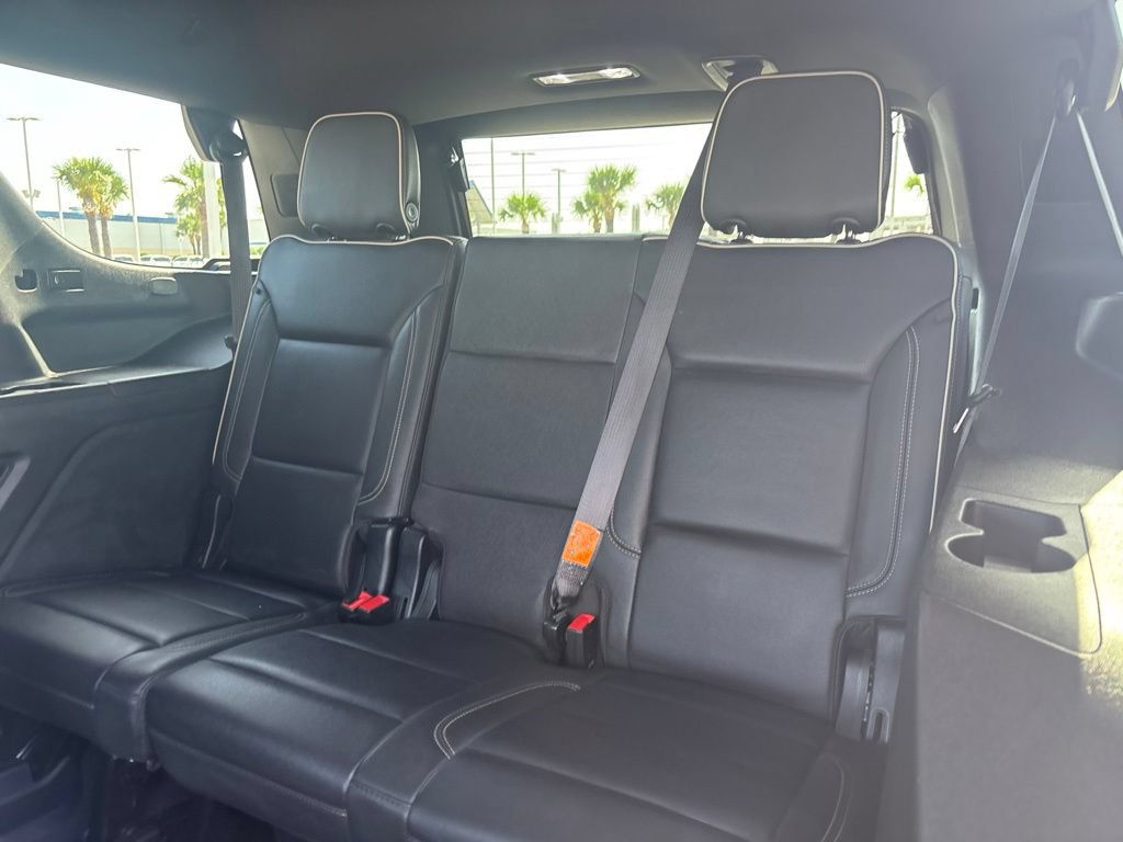 Used 2024 GMC Yukon SLT RWD image 22