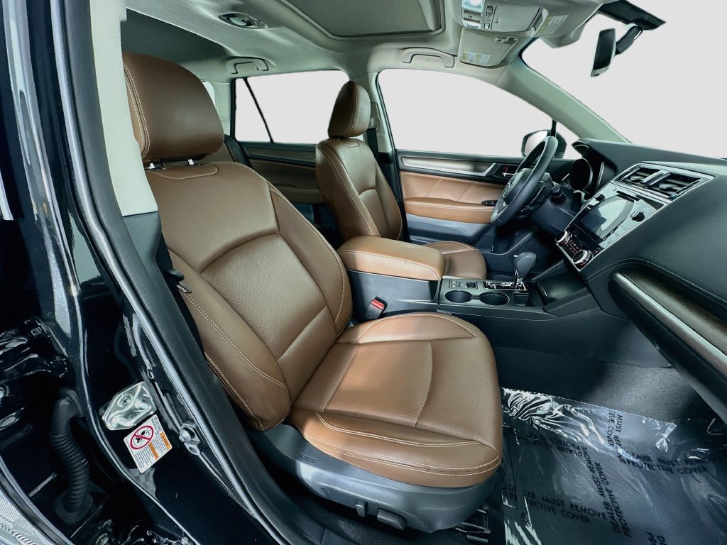Used 2019 Subaru Outback 3.6R Touring AWD/4WD image 30