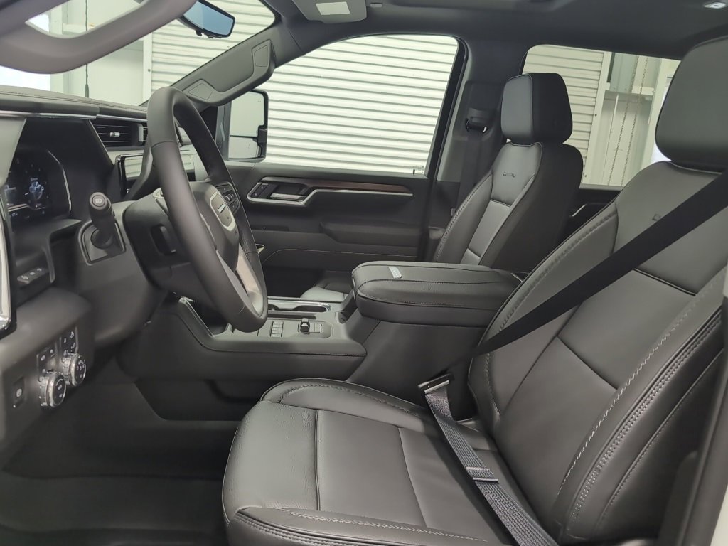 New 2025 GMC Sierra 2500 Denali w/ Denali Reserve Package image 23