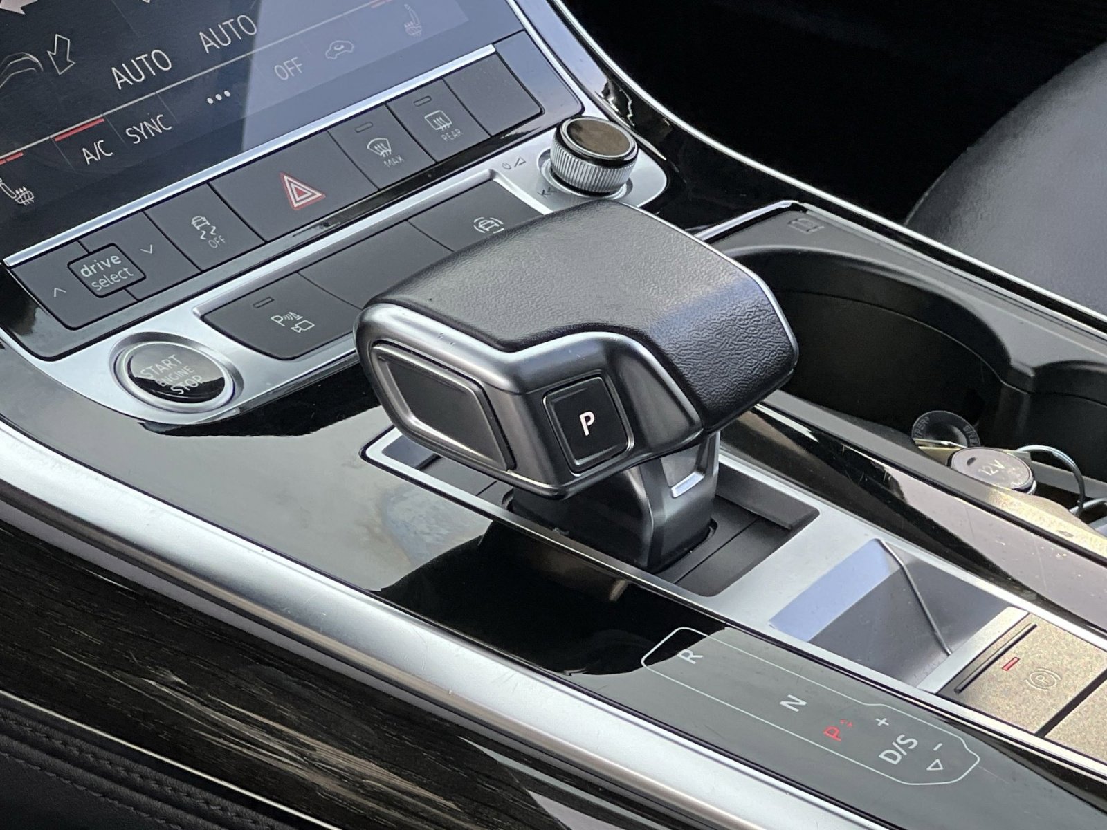 Used 2023 Audi Q7 3.0T Premium Plus image 20