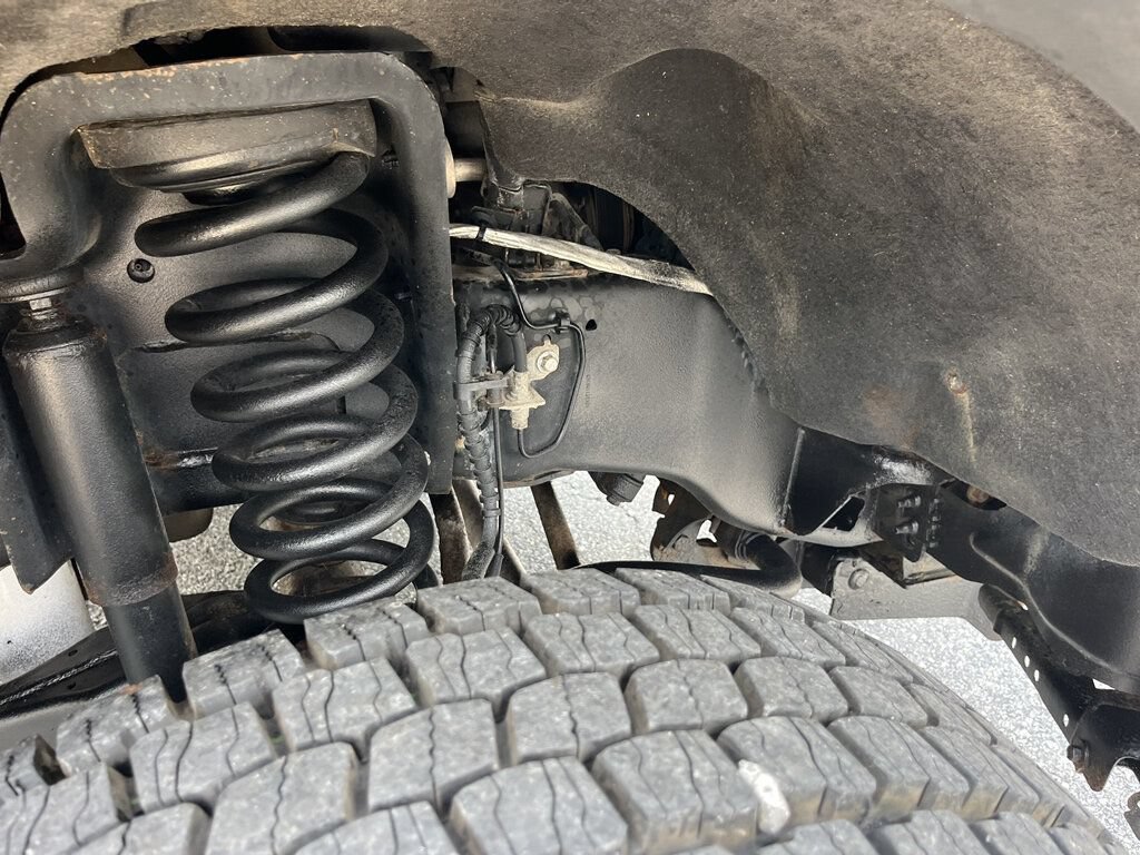 Used 2019 Ford F550 4x4 Regular Cab Super Duty image 12