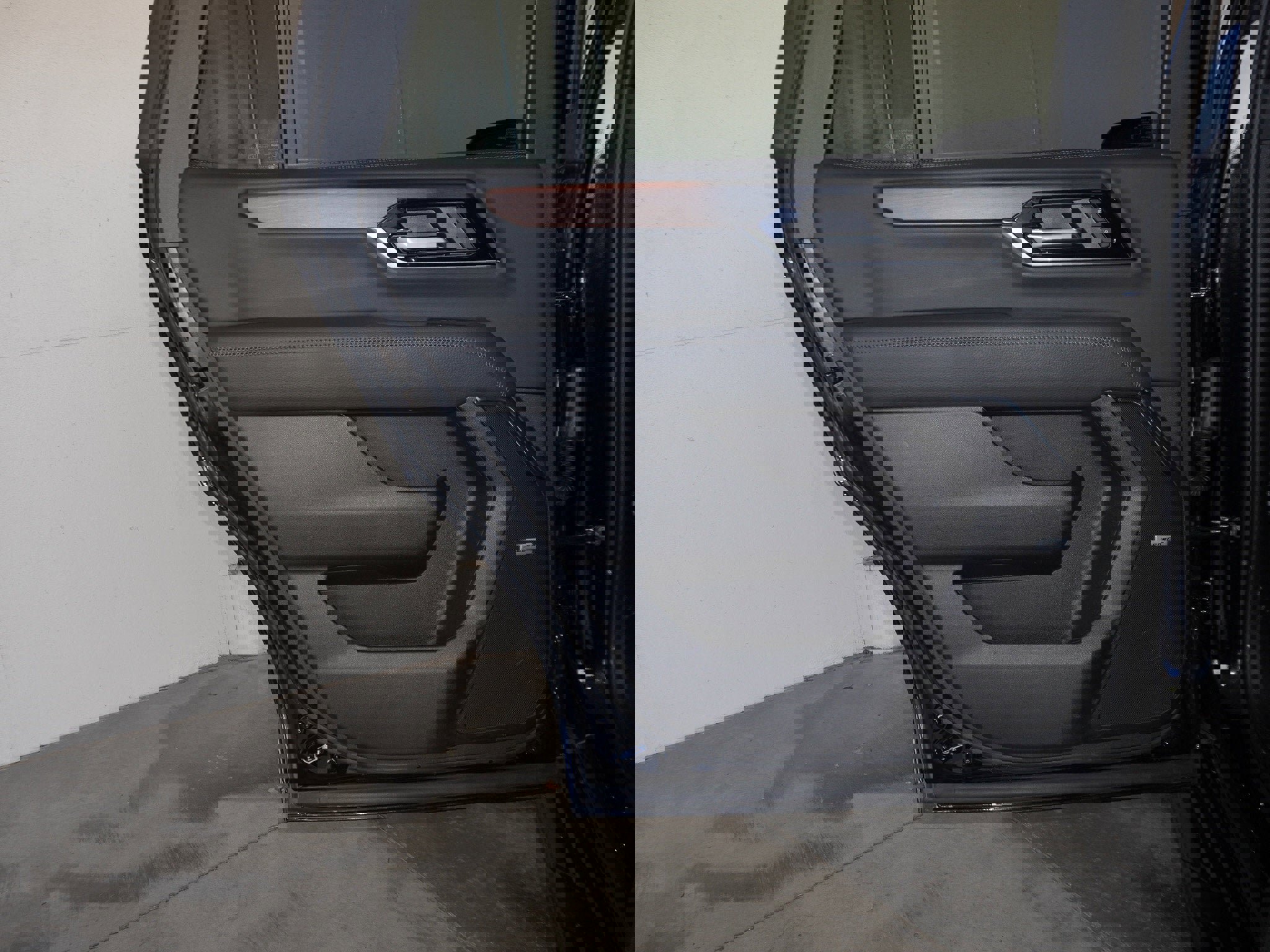 Used 2025 GMC Yukon Denali image 38