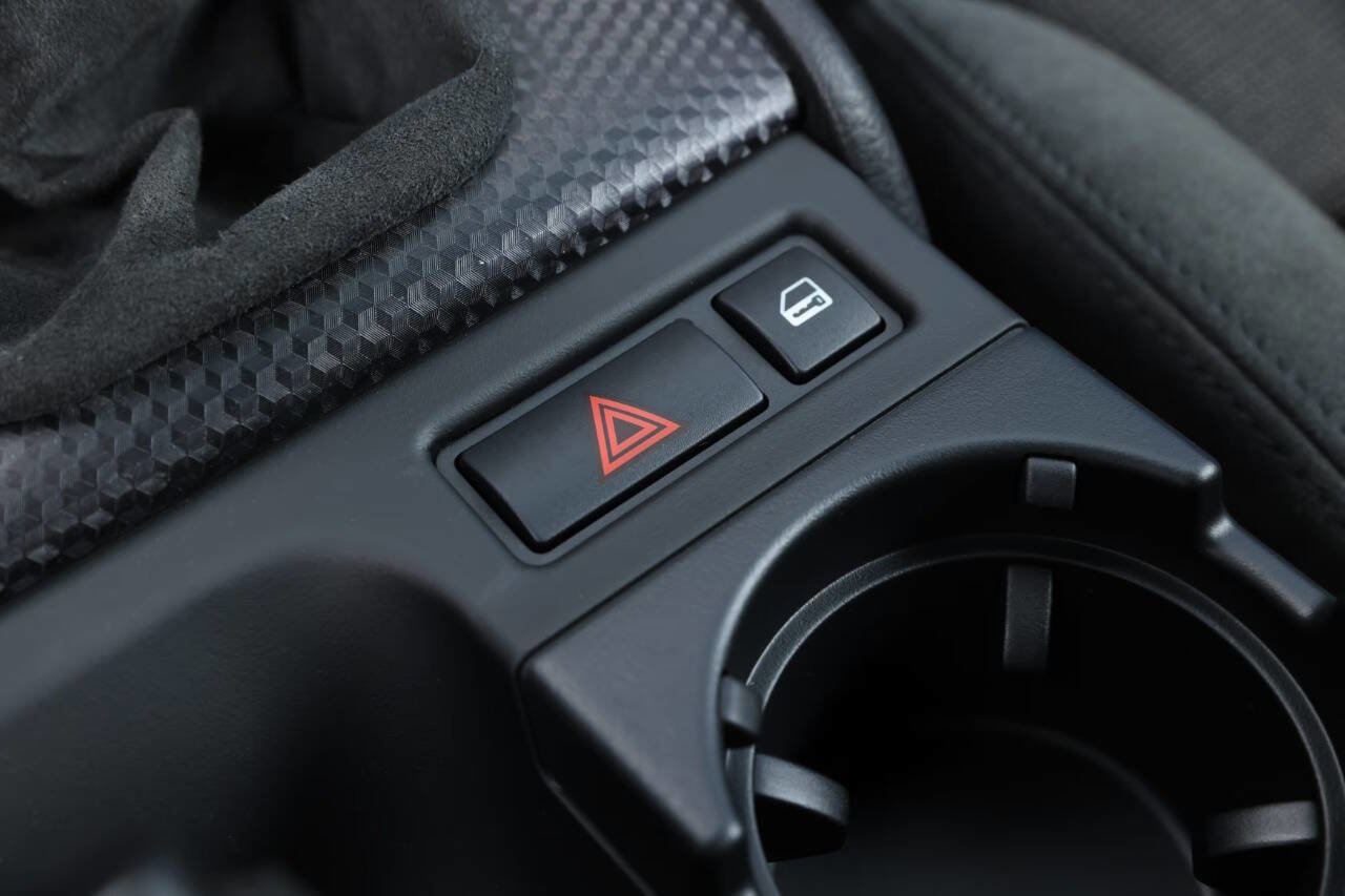 Used 2004 BMW 330Ci 330Ci 2dr Coupe image 55