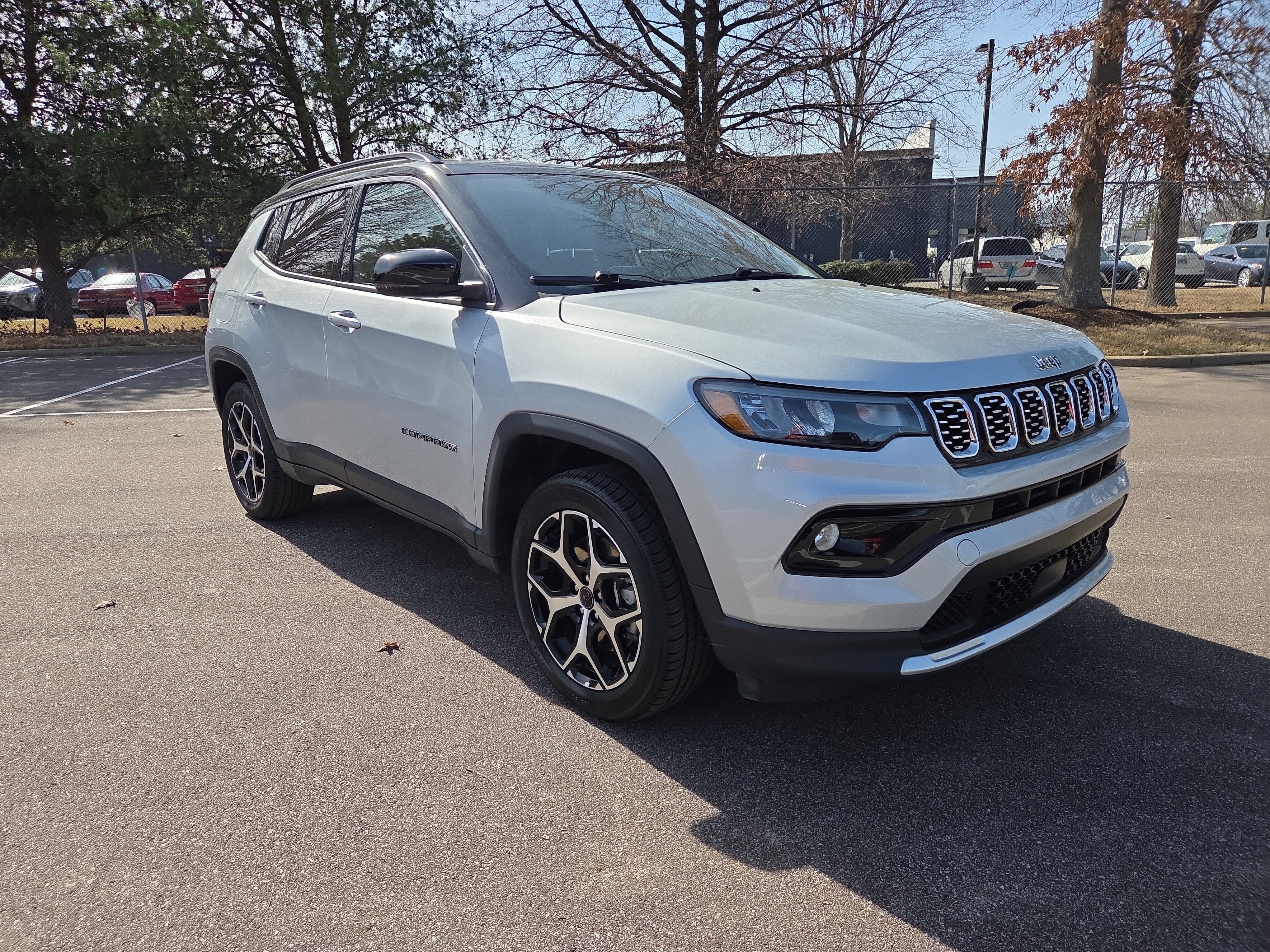 Certified 2025 Jeep Compass Limited image 7