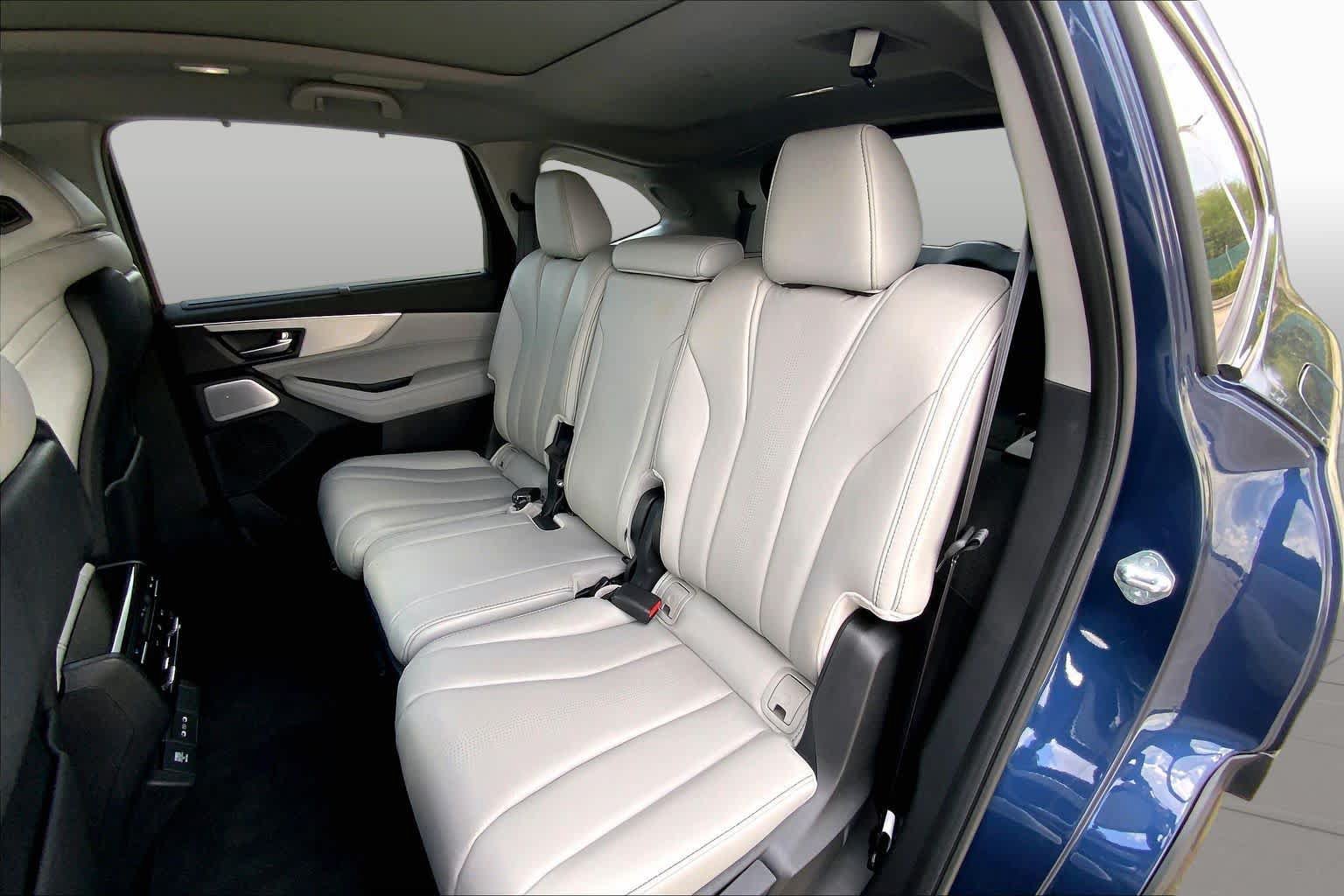 Used 2026 Acura MDX w/ Technology Package FWD image 21