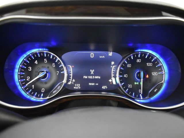 Used 2023 Chrysler Pacifica Limited image 19