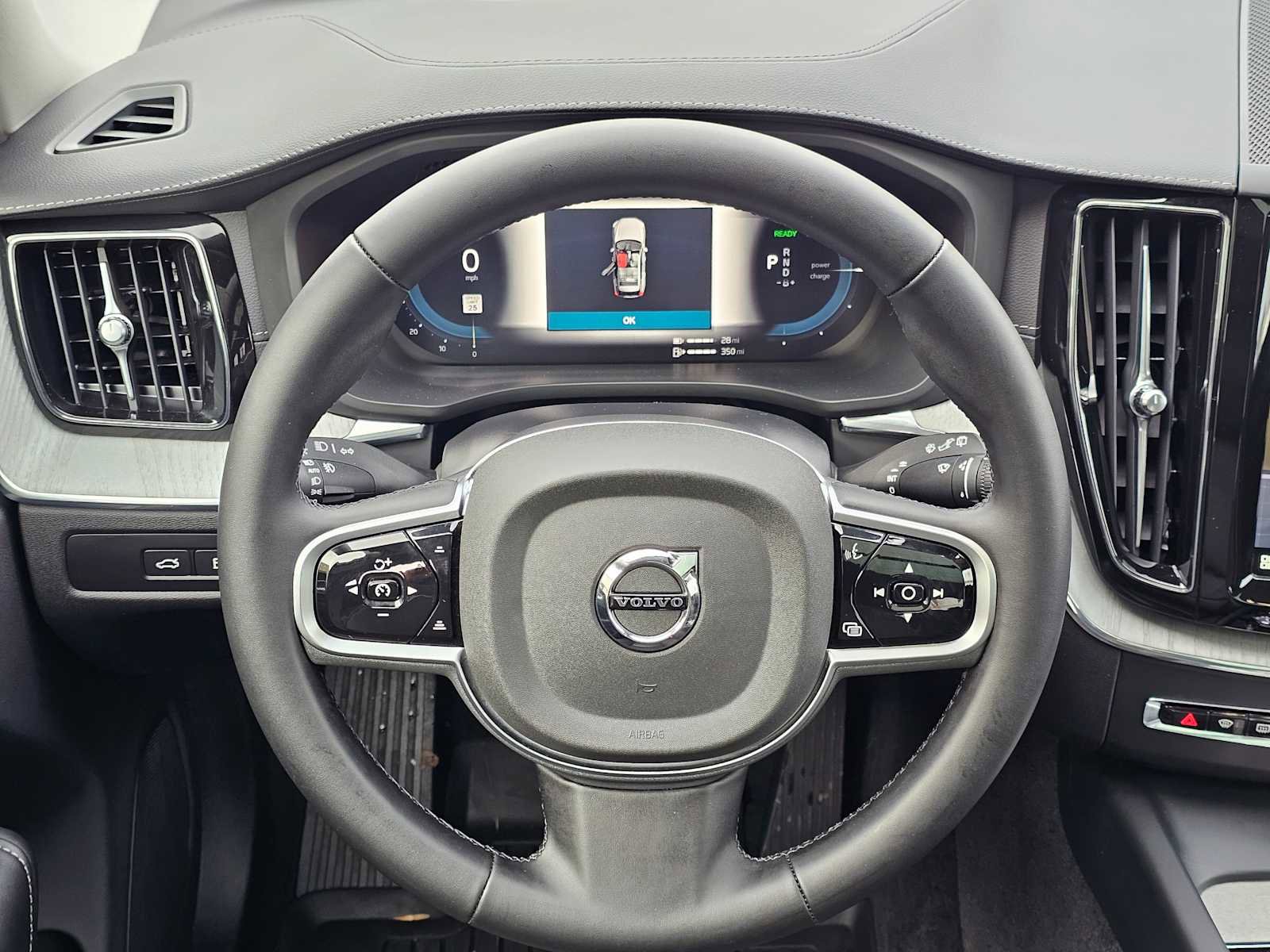 Used 2025 Volvo XC60 T8 Ultra w/ Protection Package Premier image 22