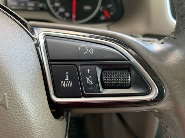 Used 2017 Audi Q5 3.0T Premium Plus w/ Technology Package image 32