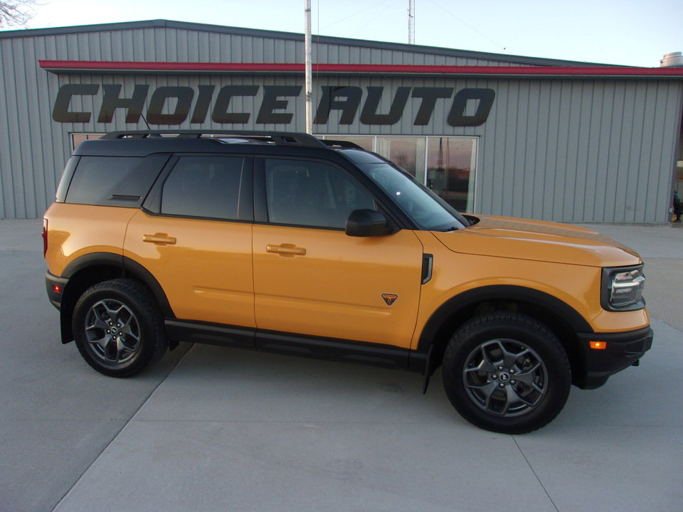 Used 2021 Ford Bronco Sport Badlands w/ Badlands Package AWD/4WD image 3