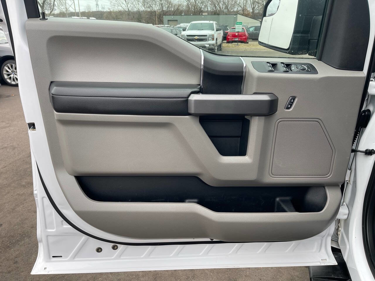 Used 2019 Ford F150 XLT w/ Equipment Group 301A Mid image 11