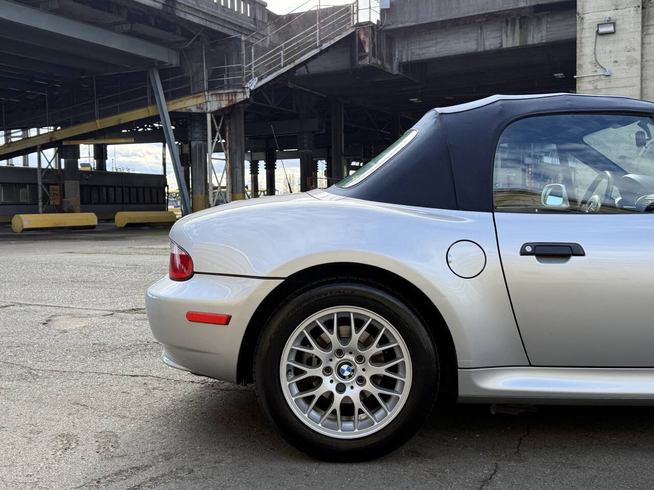 Used 2000 BMW Z3 2.8 RWD image 22