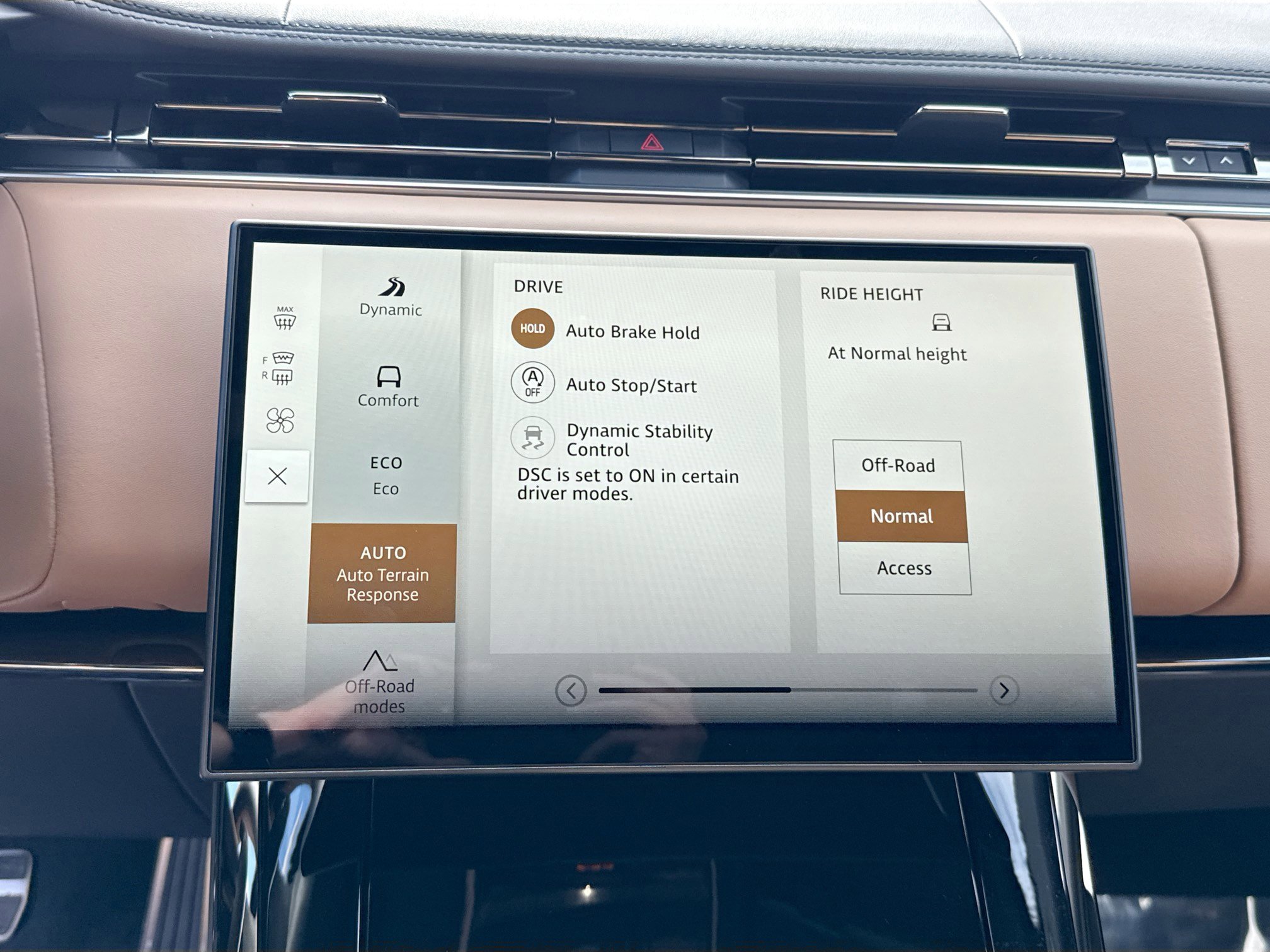 New 2026 Land Rover Range Rover Sport Dynamic SE image 29