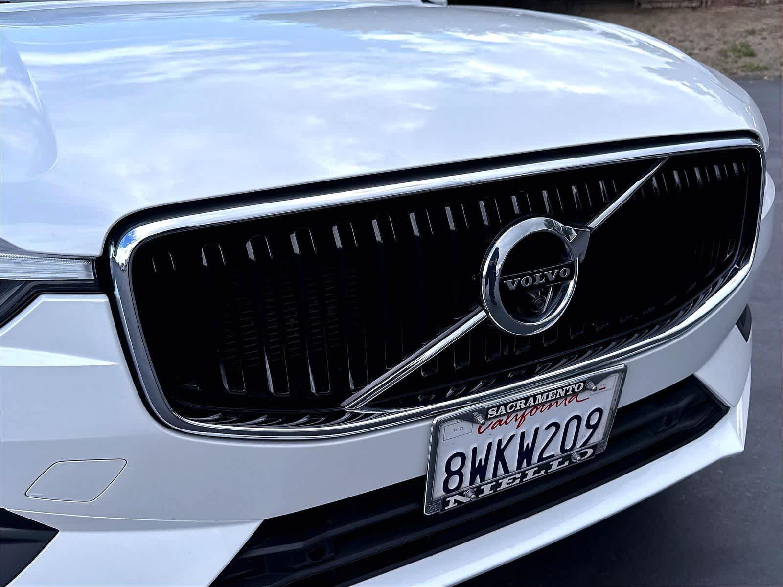 Used 2021 Volvo XC60 T5 Momentum w/ Advanced Package AWD/4WD image 33