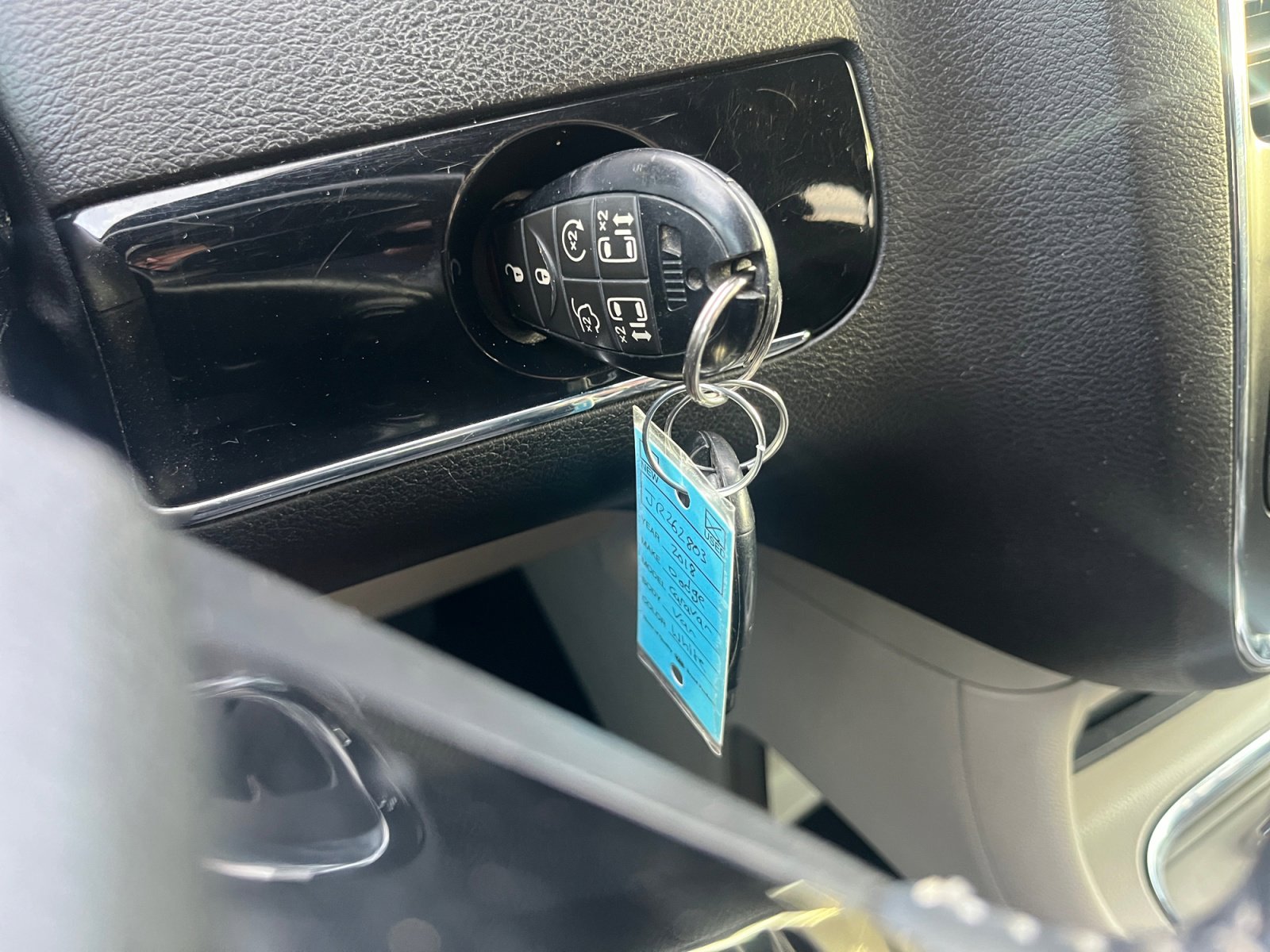 Used 2018 Dodge Grand Caravan SXT w/ Driver Convenience Group image 31