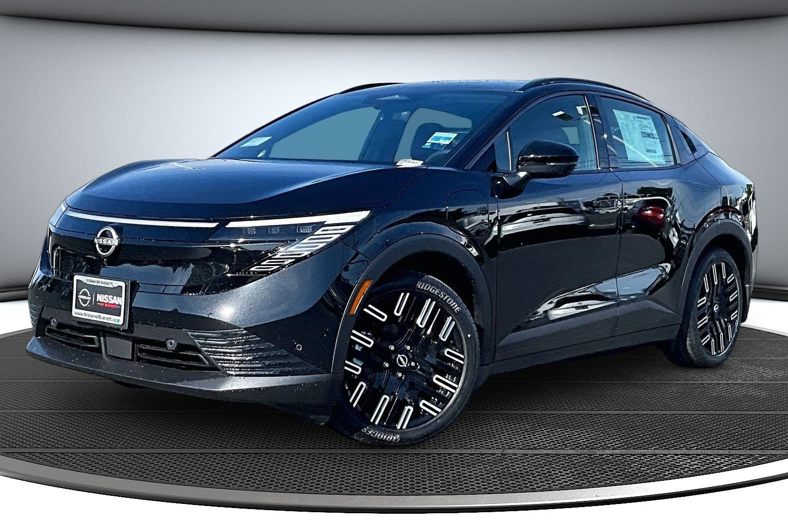 New 2026 Nissan Leaf Platinum+ FWD image 2