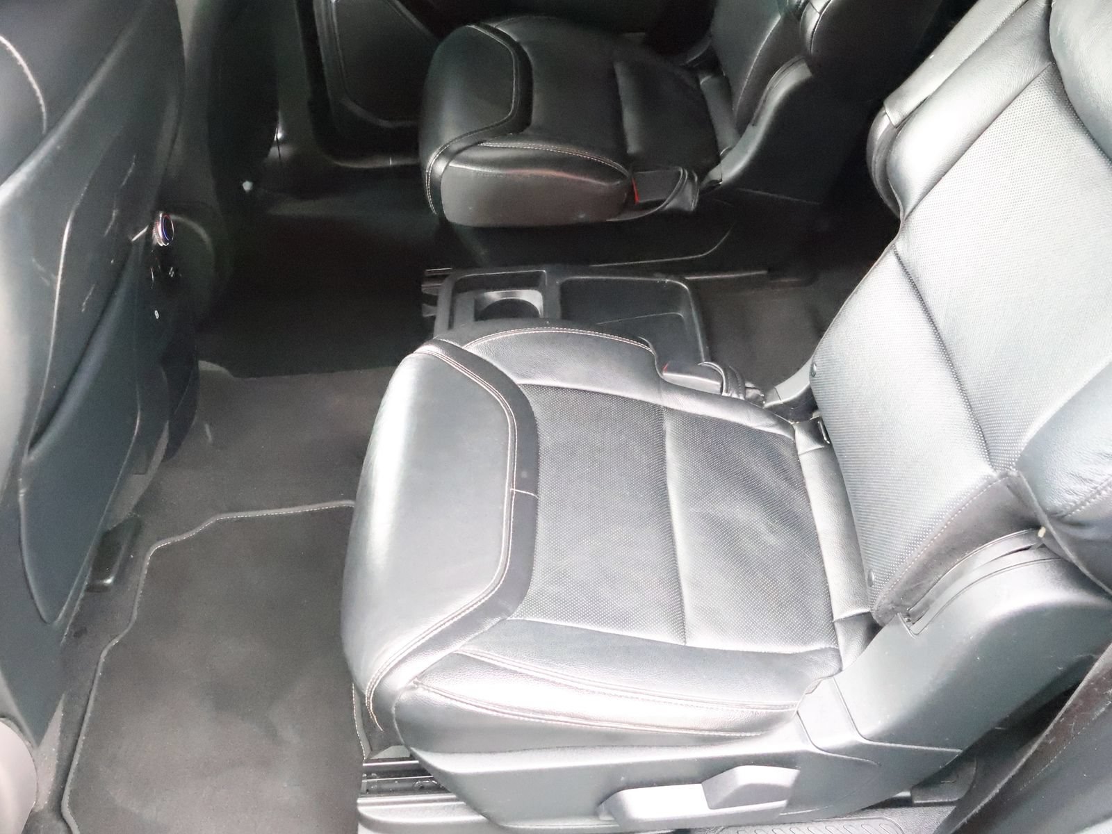 Used 2020 Ford Explorer ST w/ Premium Technology Package AWD/4WD image 44