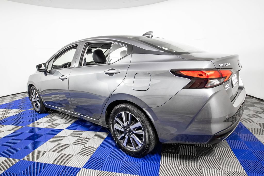 Used 2025 Nissan Versa SV FWD image 6