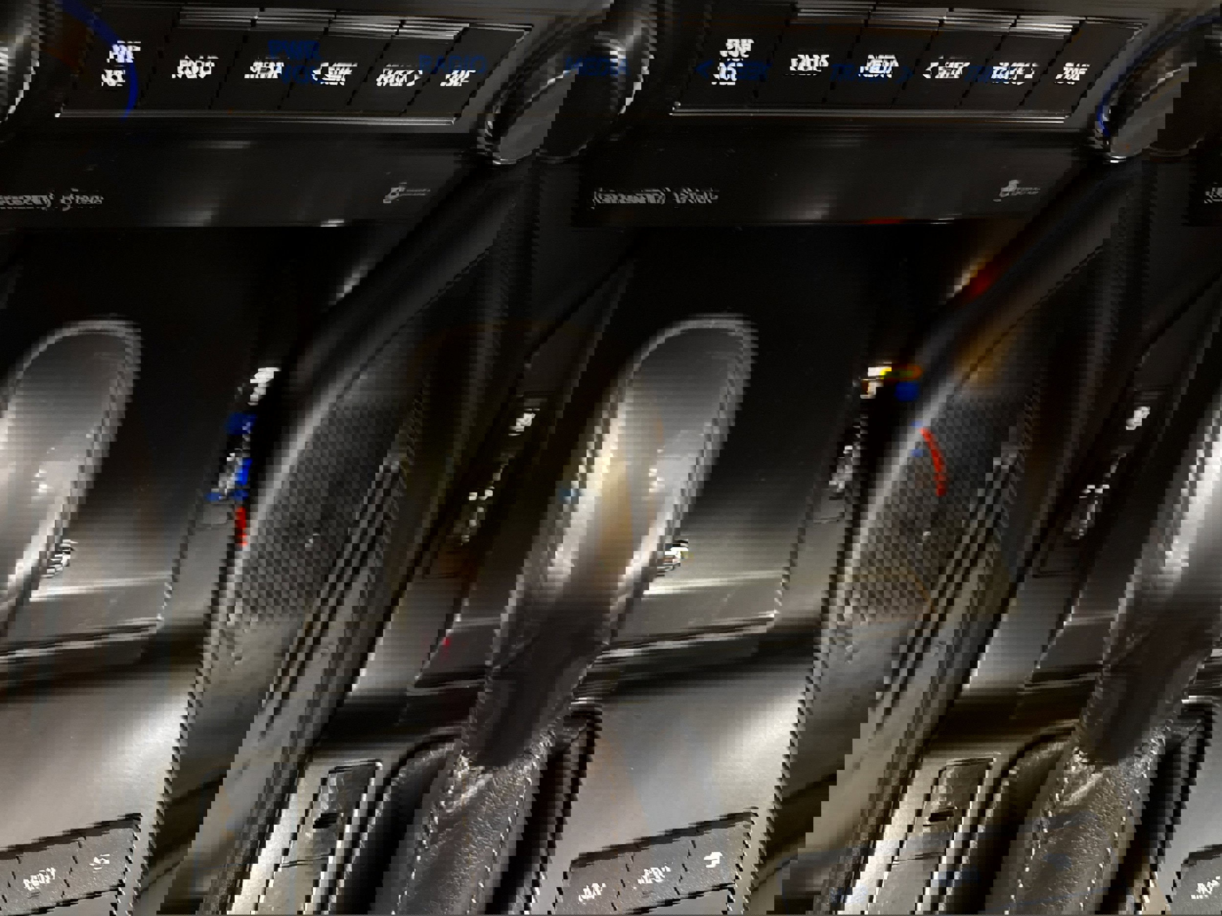 Used 2023 Lexus GX 460 Luxury image 38