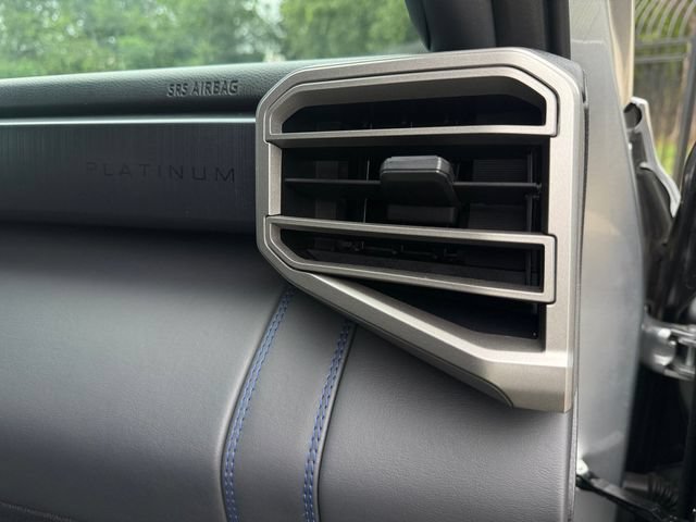 Used 2026 Toyota Sequoia Platinum AWD/4WD image 5