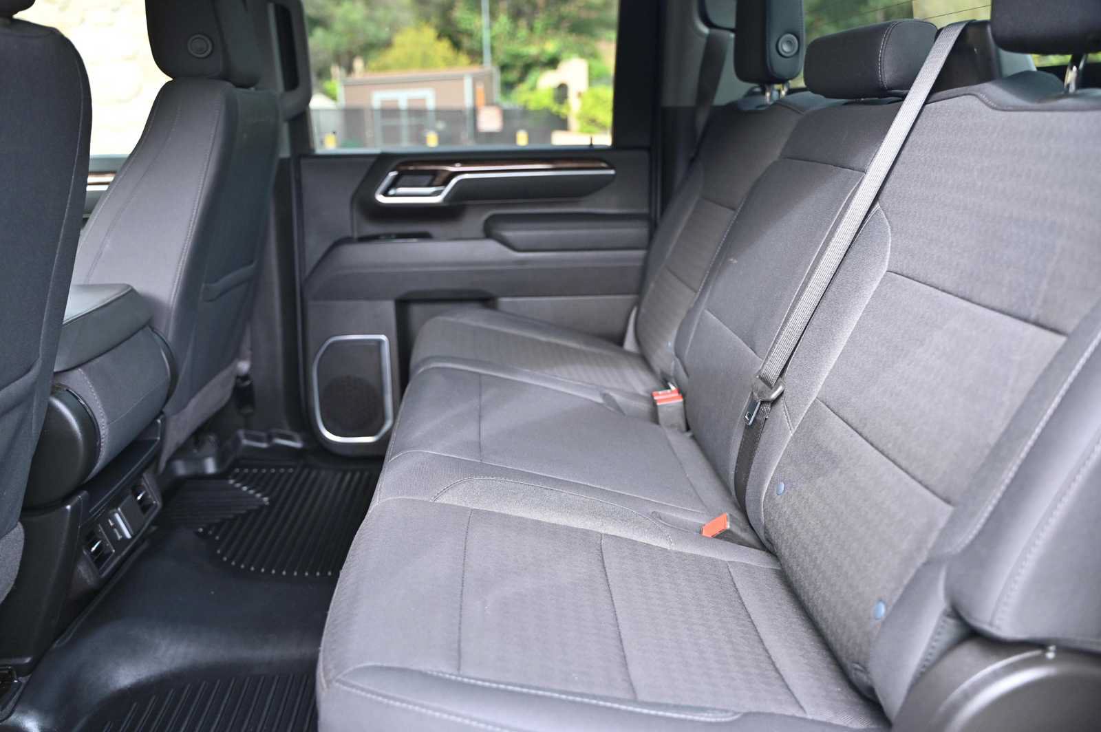 Used 2026 GMC Sierra 2500 SLE w/ SLE Value Package; AWD/4WD image 14
