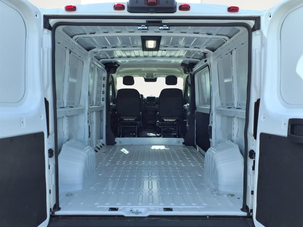 New 2026 RAM ProMaster 1500 w/ Convenience Group FWD image 11