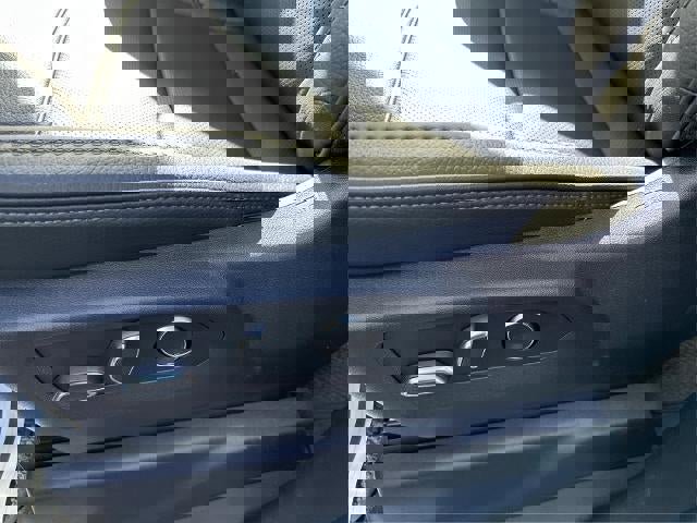 New 2026 GMC Sierra 1500 Denali w/ Denali Reserve Package image 17