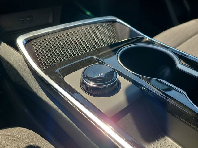 New 2026 Chevrolet Equinox LT w/ Safety and Technology Package FWD image 27