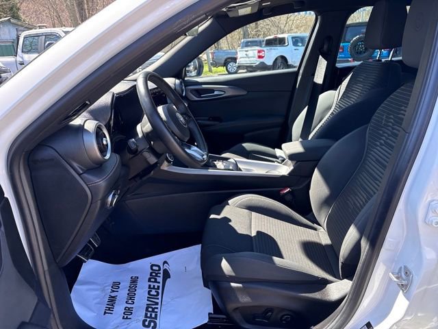 Used 2025 Alfa Romeo Tonale image 13