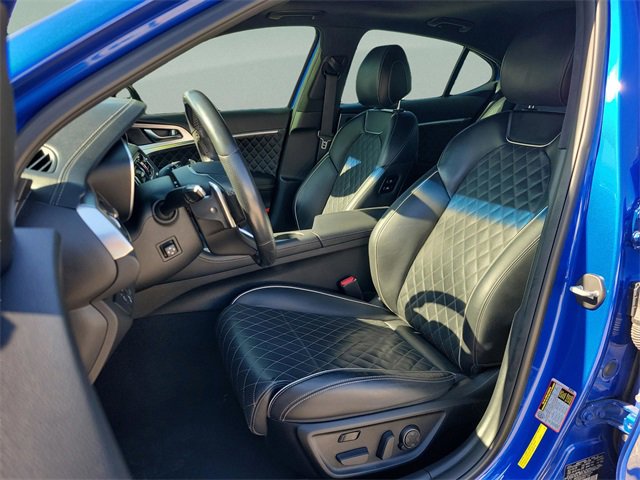 Used 2019 Genesis G70 3.3T Advanced w/ Sport Package image 11