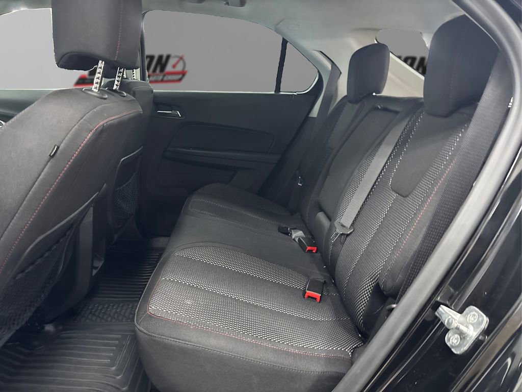 Used 2017 Chevrolet Equinox LT image 10