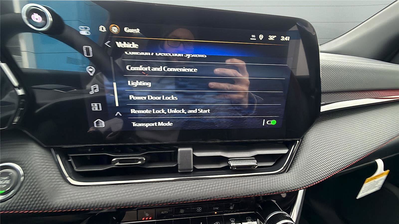 New 2026 Chevrolet Equinox RS w/ Safety and Technology Package image 18