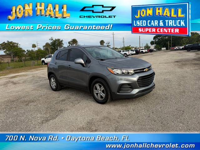 Used 2020 Chevrolet Trax LS w/ Tint and Cruise Package FWD image 18