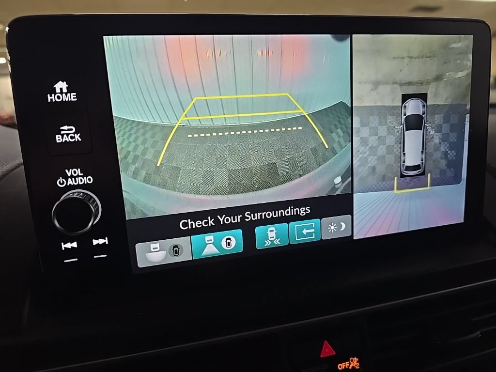 Used 2023 Honda Pilot Elite image 24