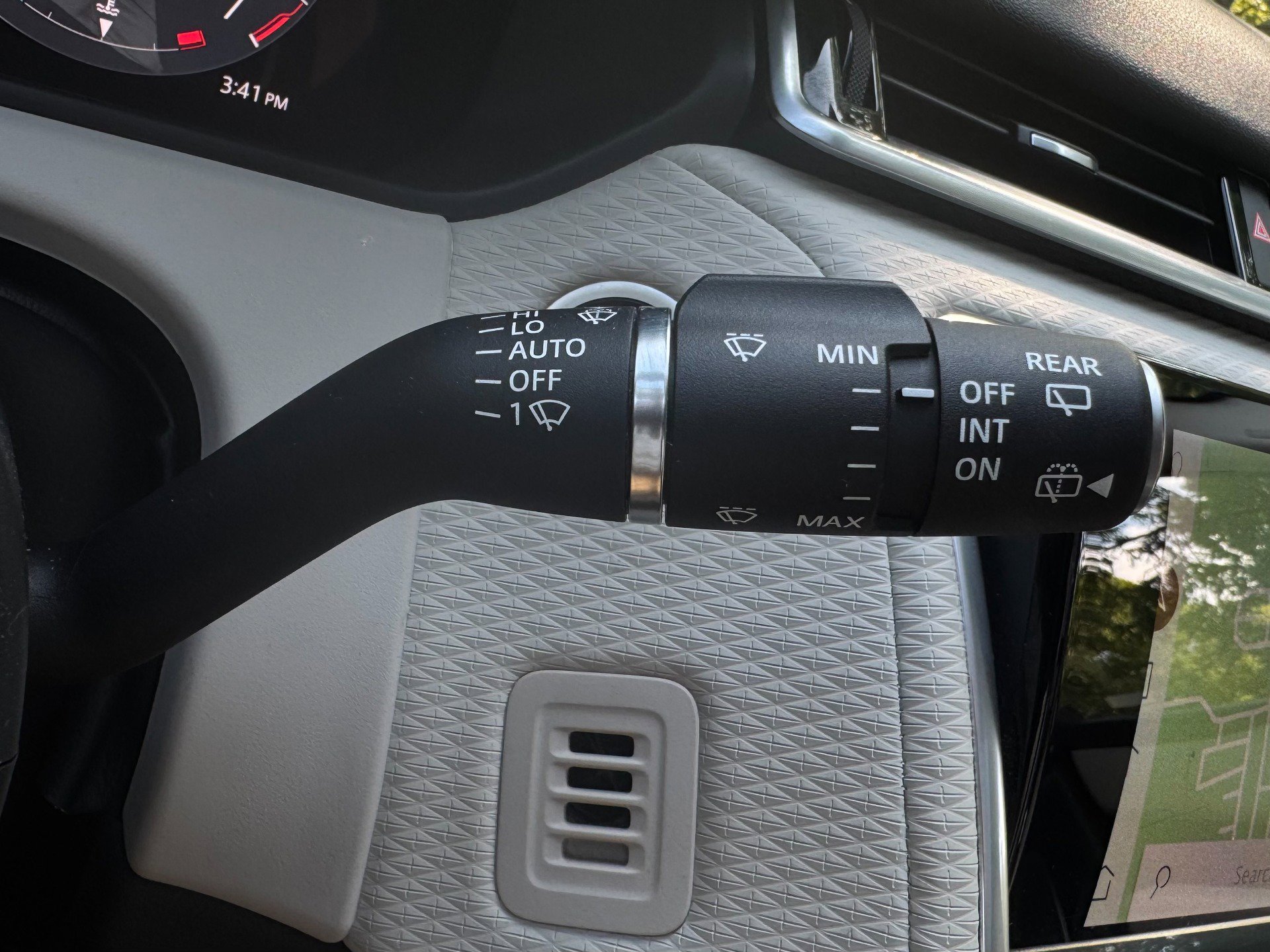 Used 2023 Land Rover Range Rover Velar R-Dynamic S image 60