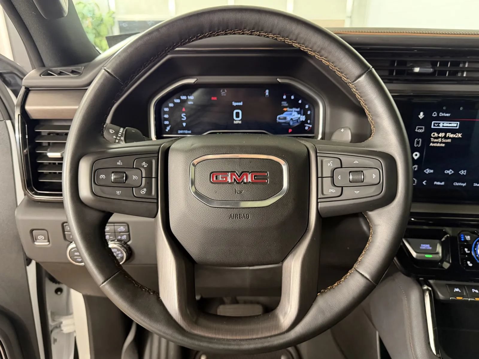 Used 2023 GMC Sierra 1500 AT4 w/ AT4 Preferred Package AWD/4WD image 22