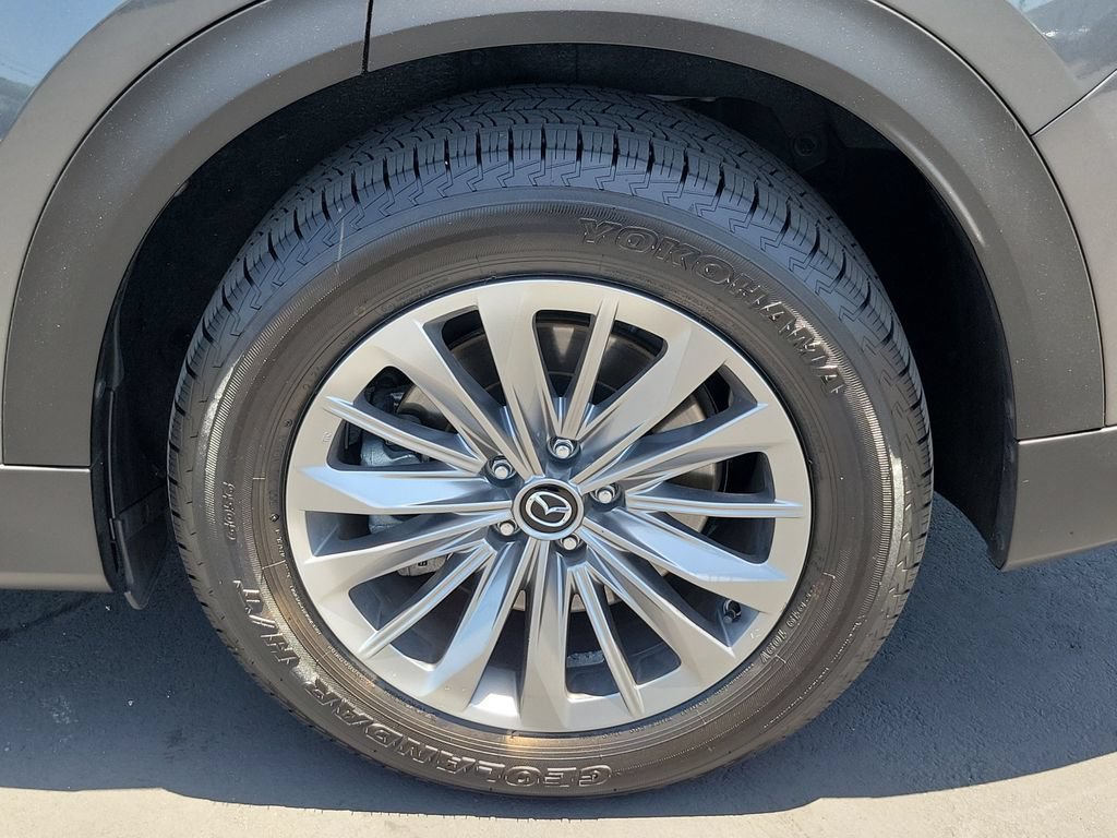 Certified 2024 MAZDA CX-90 Plug-In Hybrid w/ Preferred AWD/4WD image 33