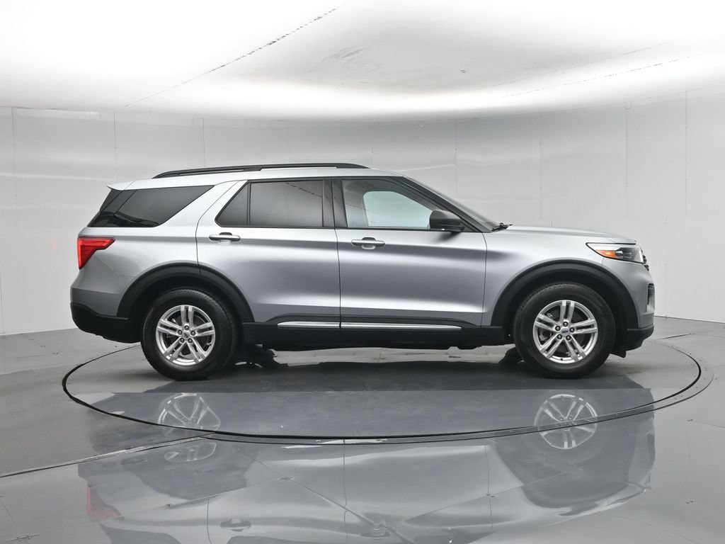 Certified 2022 Ford Explorer XLT RWD image 43