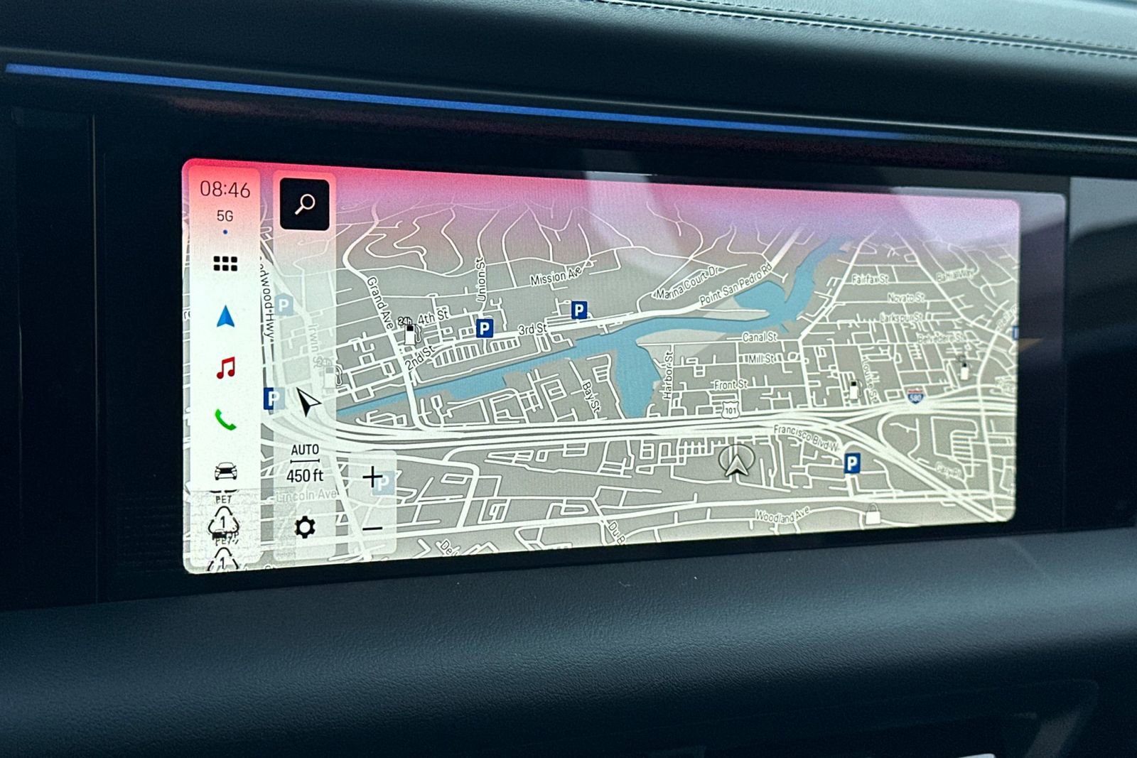 New 2025 Porsche Macan Electric image 20