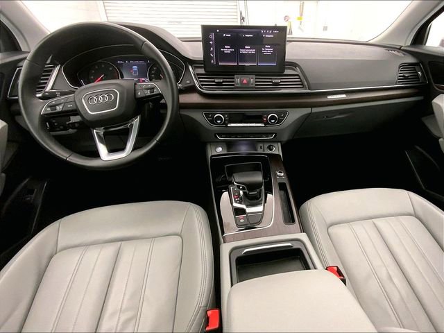 Certified 2022 Audi Q5 2.0T Premium w/ Convenience Package image 15