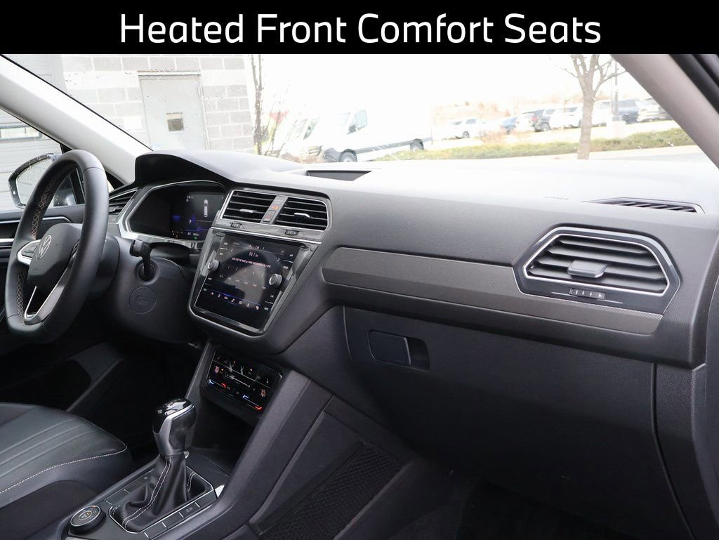 Used 2022 Volkswagen Tiguan SE AWD/4WD image 13