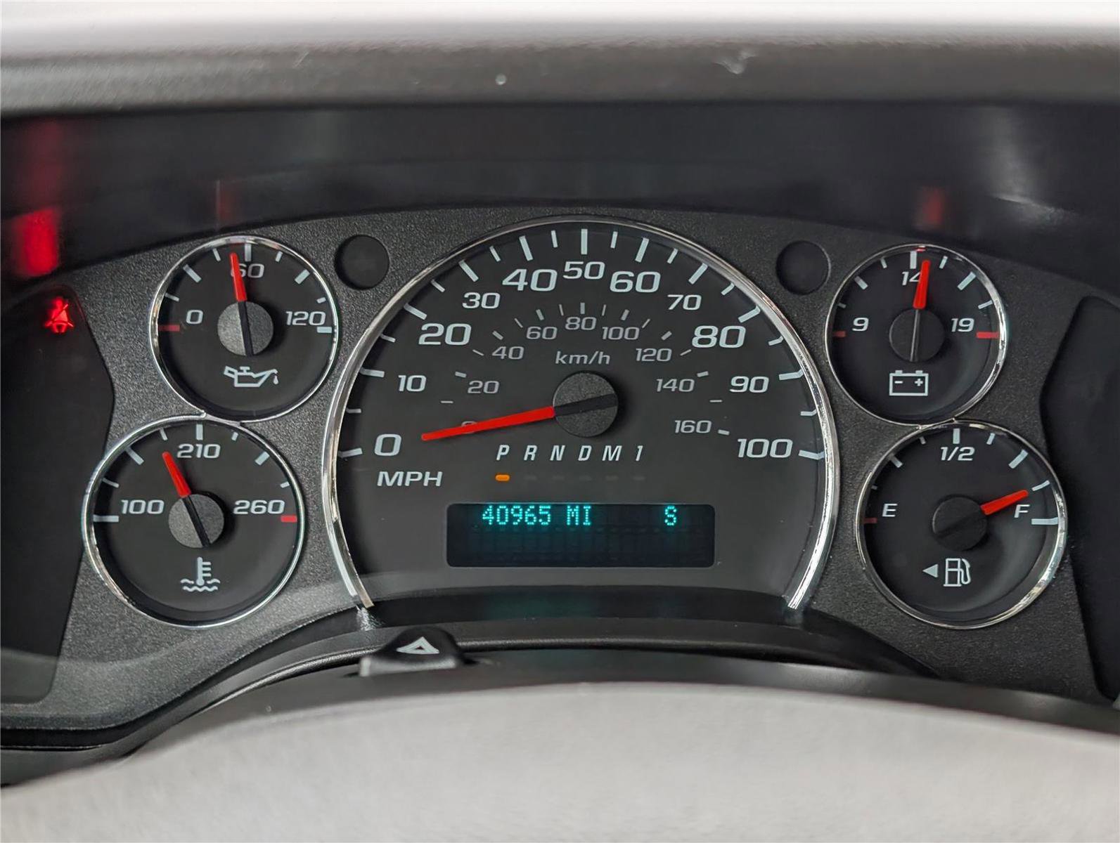 Used 2023 Chevrolet Express 3500 LS image 26